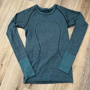 Lululemon Teal Long Sleeve